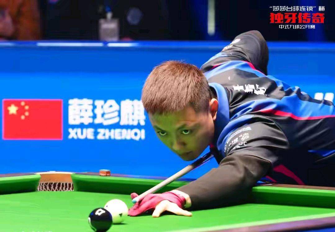 也凸显了斯 也凸显了斯